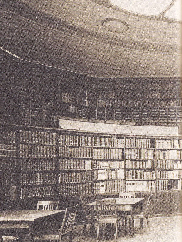 Круглая библиотека Варбурга